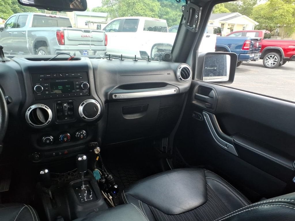 2013 Jeep Wrangler Unlimited Freedom Edition