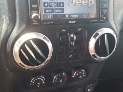 2012 Jeep Wrangler Unlimited Sahara