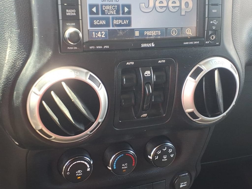 2012 Jeep Wrangler Unlimited Sahara