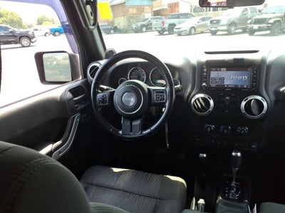 2012 Jeep Wrangler Unlimited Sahara