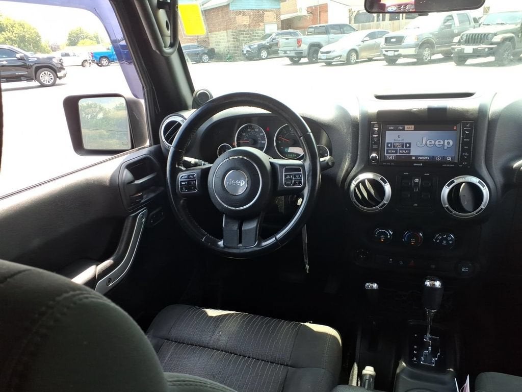 2012 Jeep Wrangler Unlimited Sahara