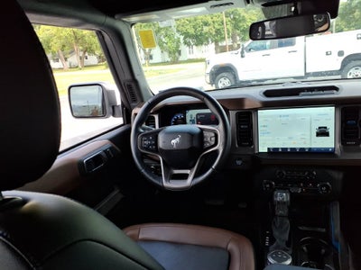 2023 Ford Bronco Base