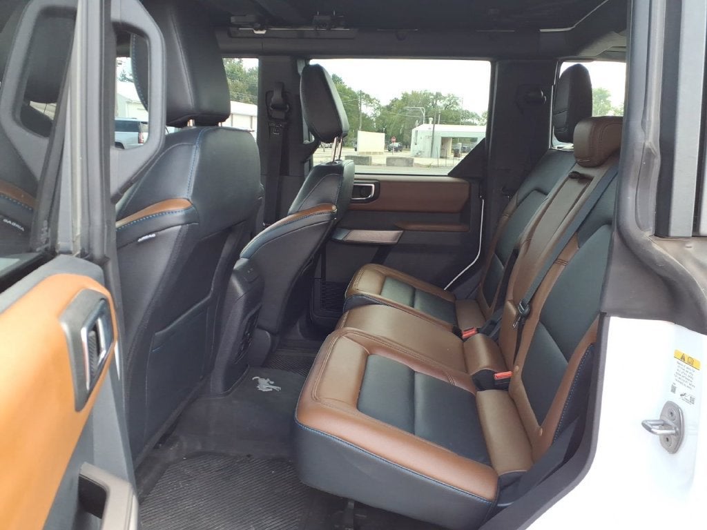 2023 Ford Bronco Base