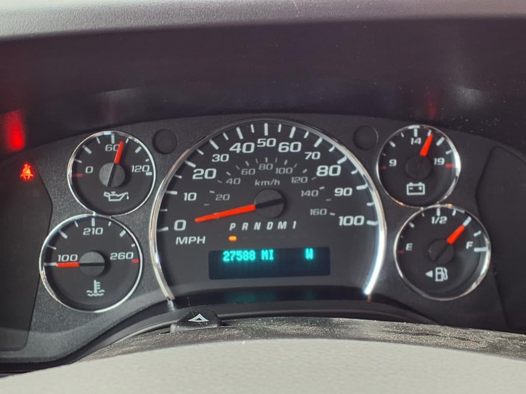 2023 Chevrolet Express Passenger 3500 1LS