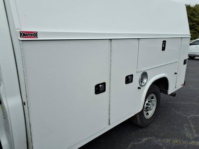 2014 Chevrolet Express Cutaway 3500 3500 VAN 139"