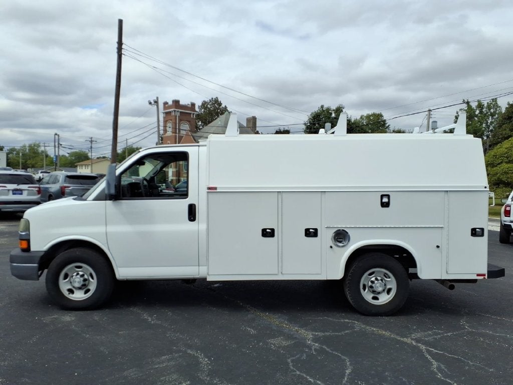 2014 Chevrolet Express Cutaway 3500 3500 VAN 139"