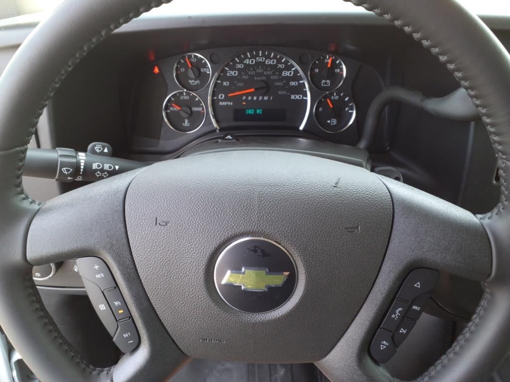 2022 Chevrolet Express Cutaway 3500 Base