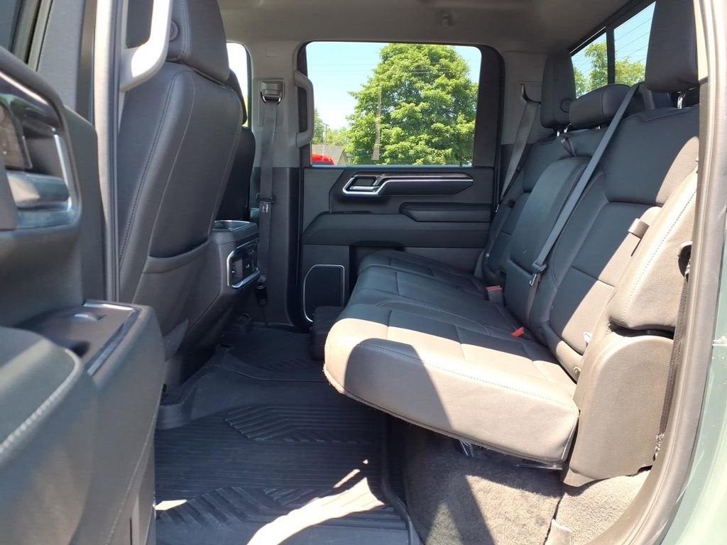 2025 Chevrolet Silverado 3500 HD LTZ