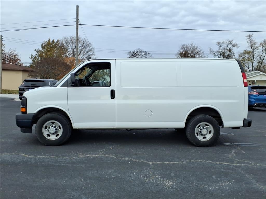 2017 Chevrolet Express Cargo 2500 Base