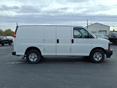 2017 Chevrolet Express Cargo 2500 Base