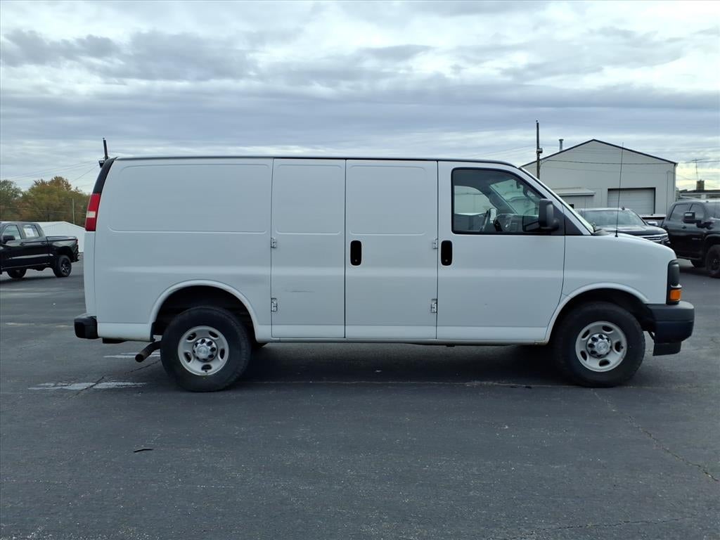 2017 Chevrolet Express Cargo 2500 Base