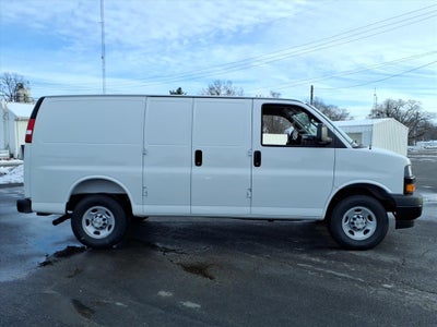 2025 Chevrolet Express Cargo 2500 WT