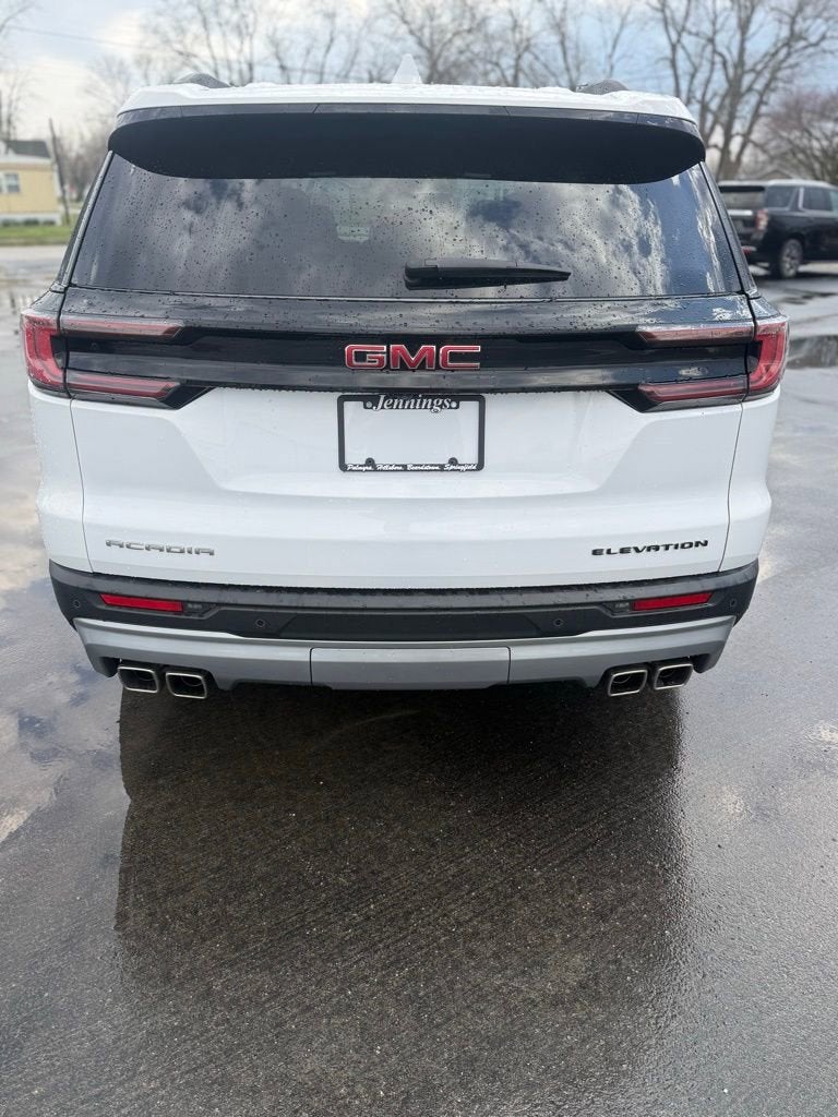 2025 GMC Acadia Elevation