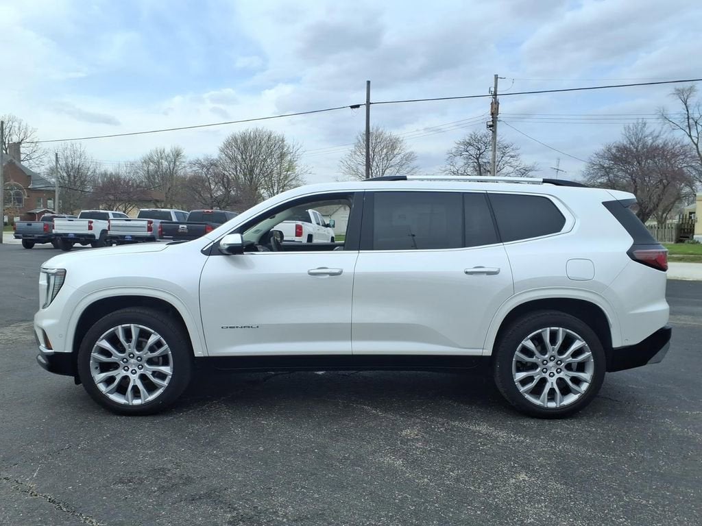 2025 GMC Acadia Denali