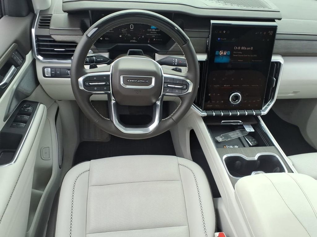 2025 GMC Acadia Denali