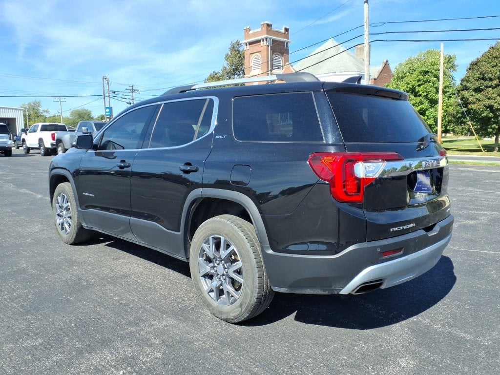 2023 GMC Acadia SLT