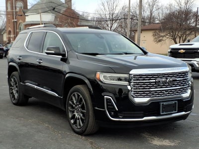 2023 GMC Acadia Denali