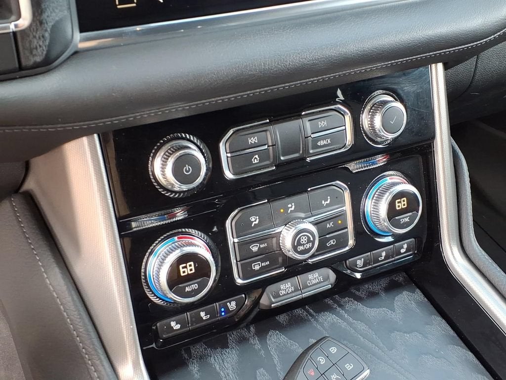 2022 GMC Yukon XL Denali