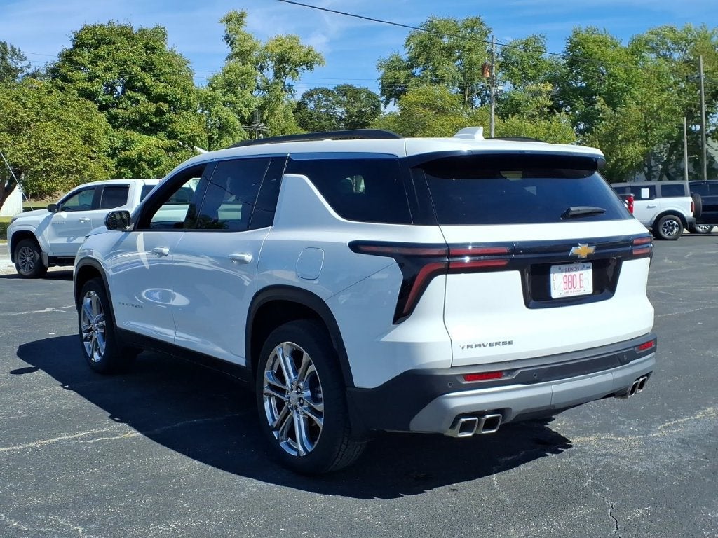 2025 Chevrolet Traverse LT