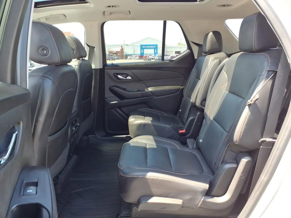 2020 Chevrolet Traverse LT Leather