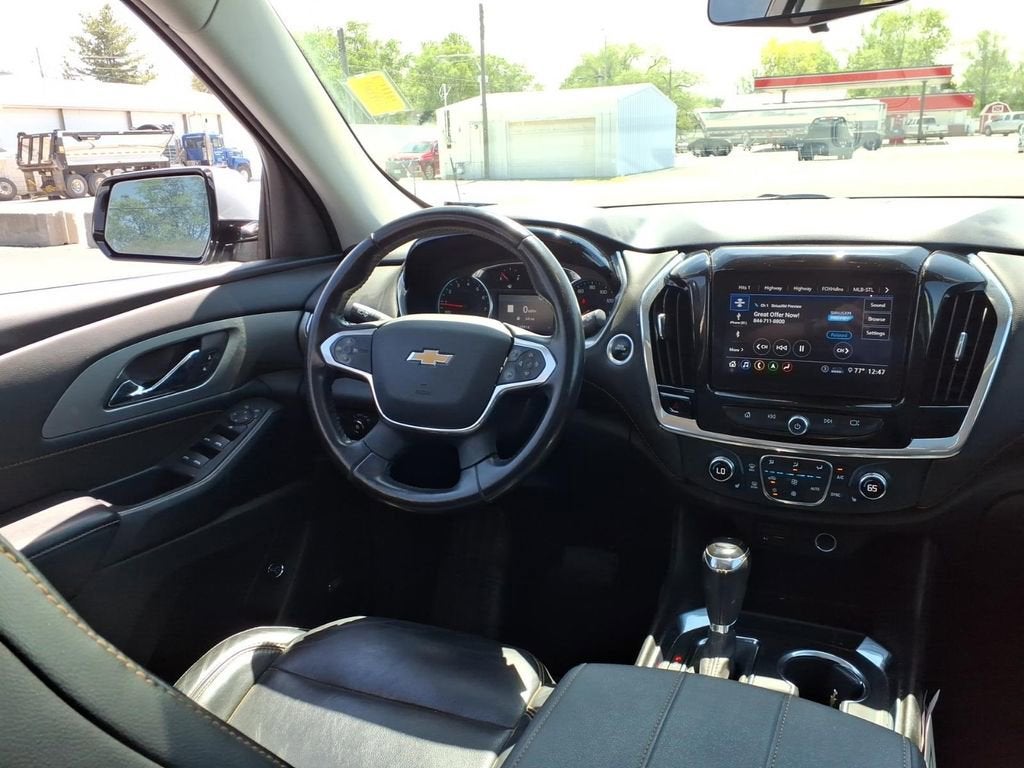 2020 Chevrolet Traverse LT Leather