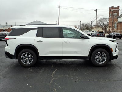 2025 Chevrolet Traverse LT