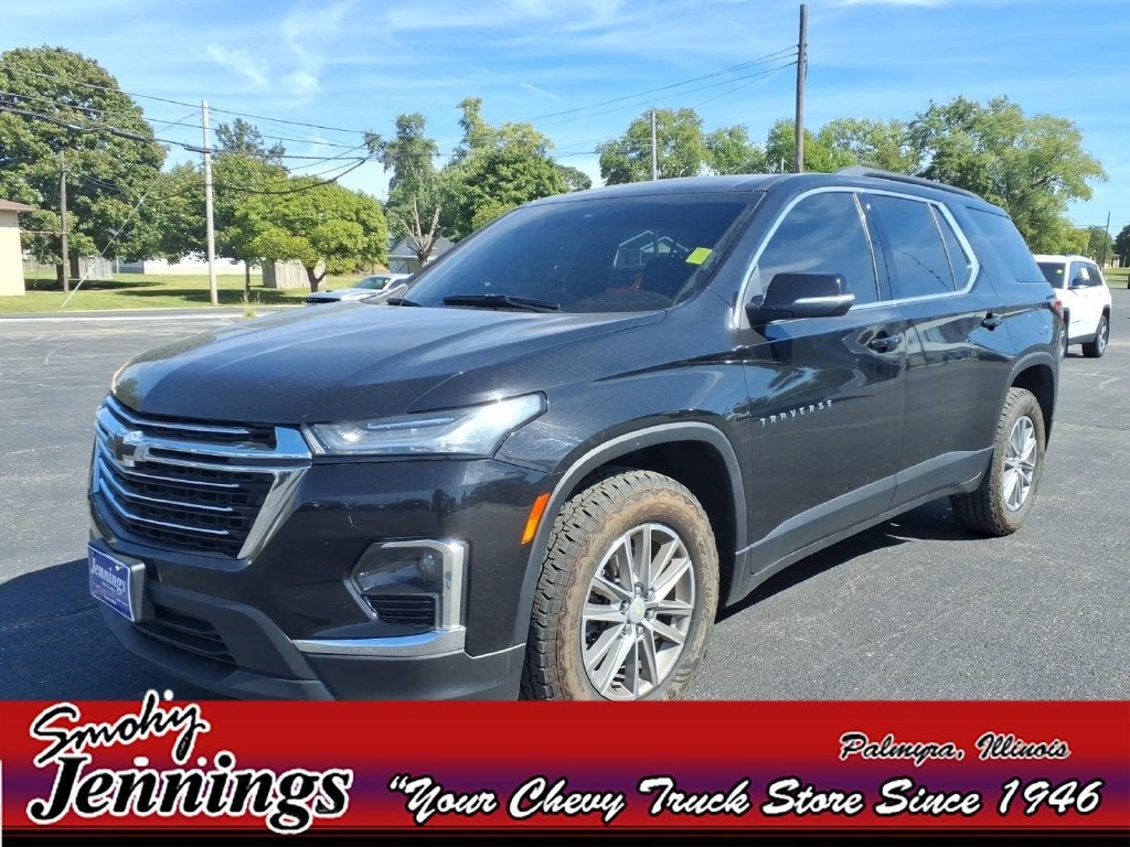 2023 Chevrolet Traverse LT Leather