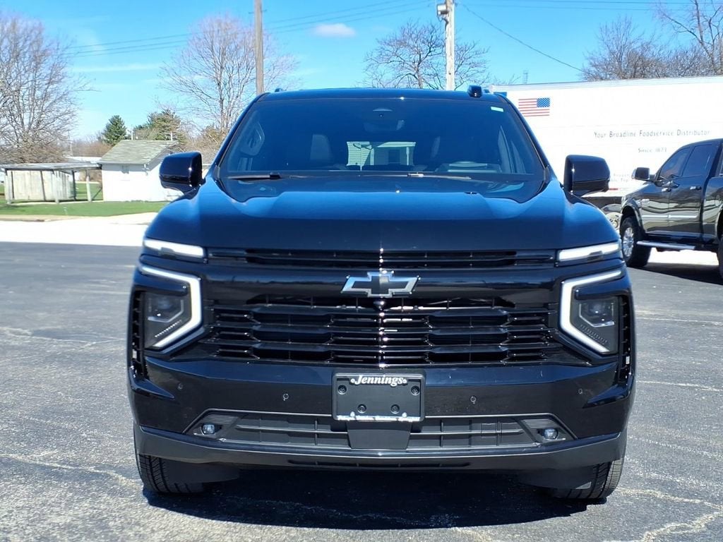 2025 Chevrolet Suburban RST