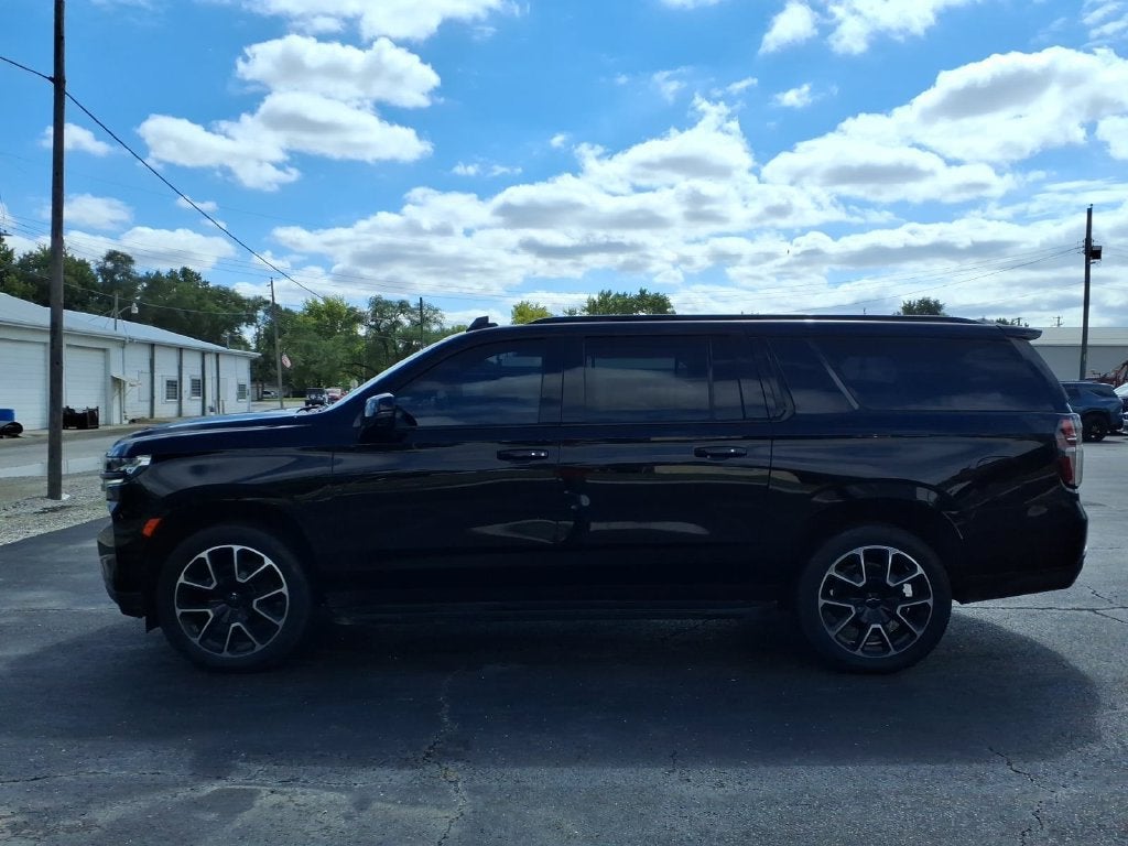 2022 Chevrolet Suburban RST