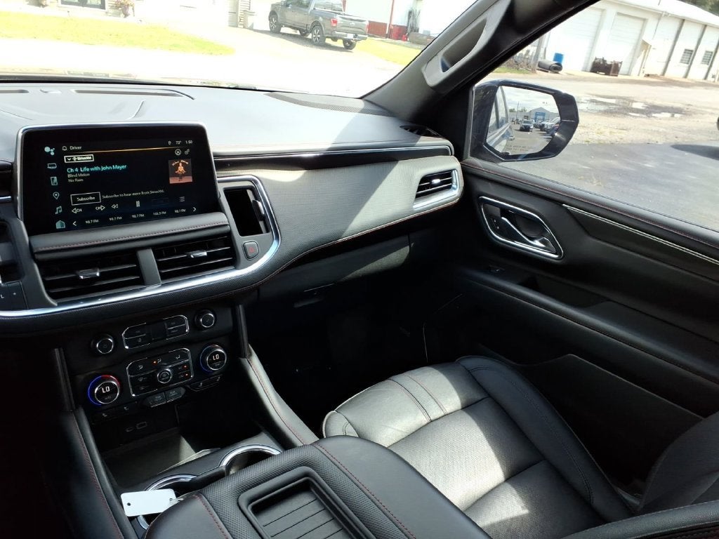 2022 Chevrolet Suburban RST