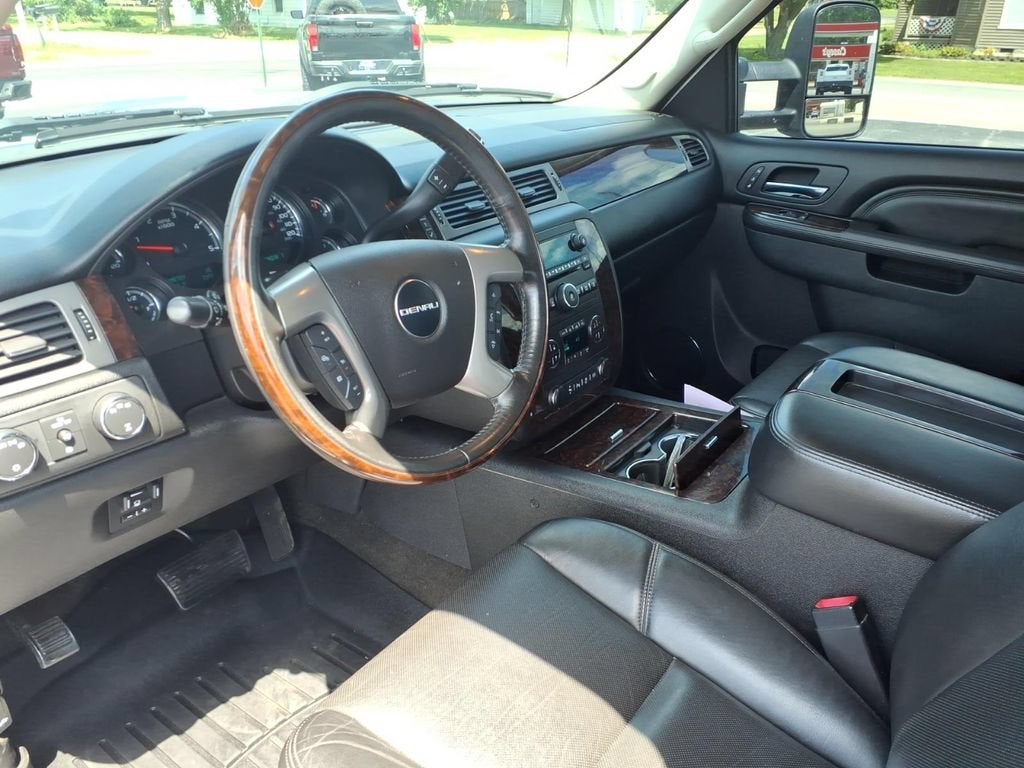 2013 GMC Sierra 2500 HD Denali