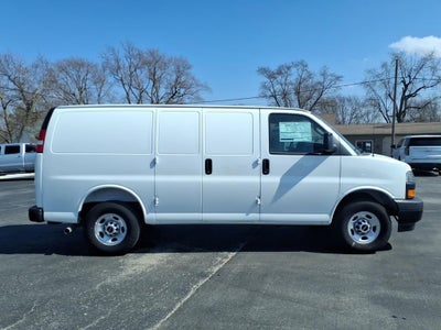 2024 GMC Savana Cargo 2500 Work Van