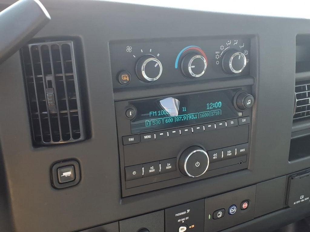 2024 GMC Savana Cargo 2500 Work Van