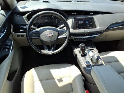 2020 Cadillac XT4 AWD Premium Luxury