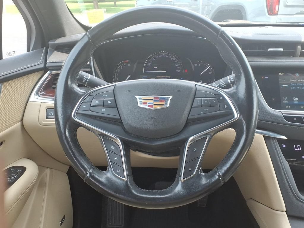 2019 Cadillac XT5 Luxury FWD