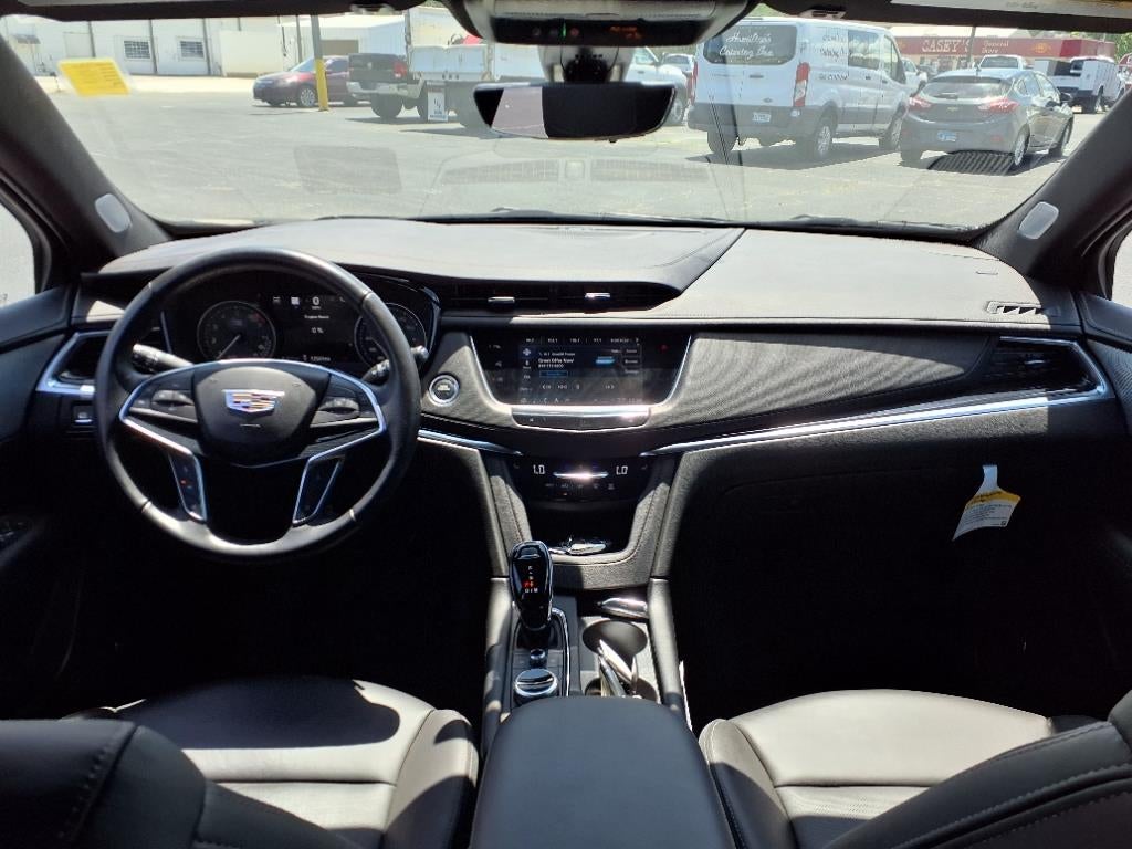 2025 Cadillac XT5 Premium Luxury