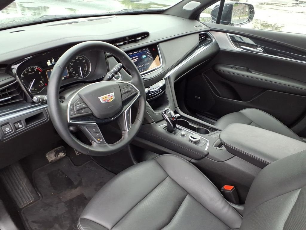 2025 Cadillac XT5 Premium Luxury