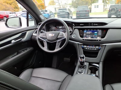 2025 Cadillac XT5 Premium Luxury