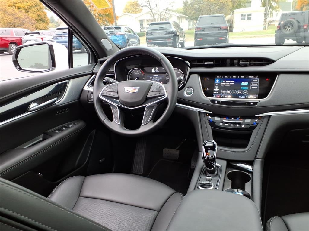 2025 Cadillac XT5 Premium Luxury