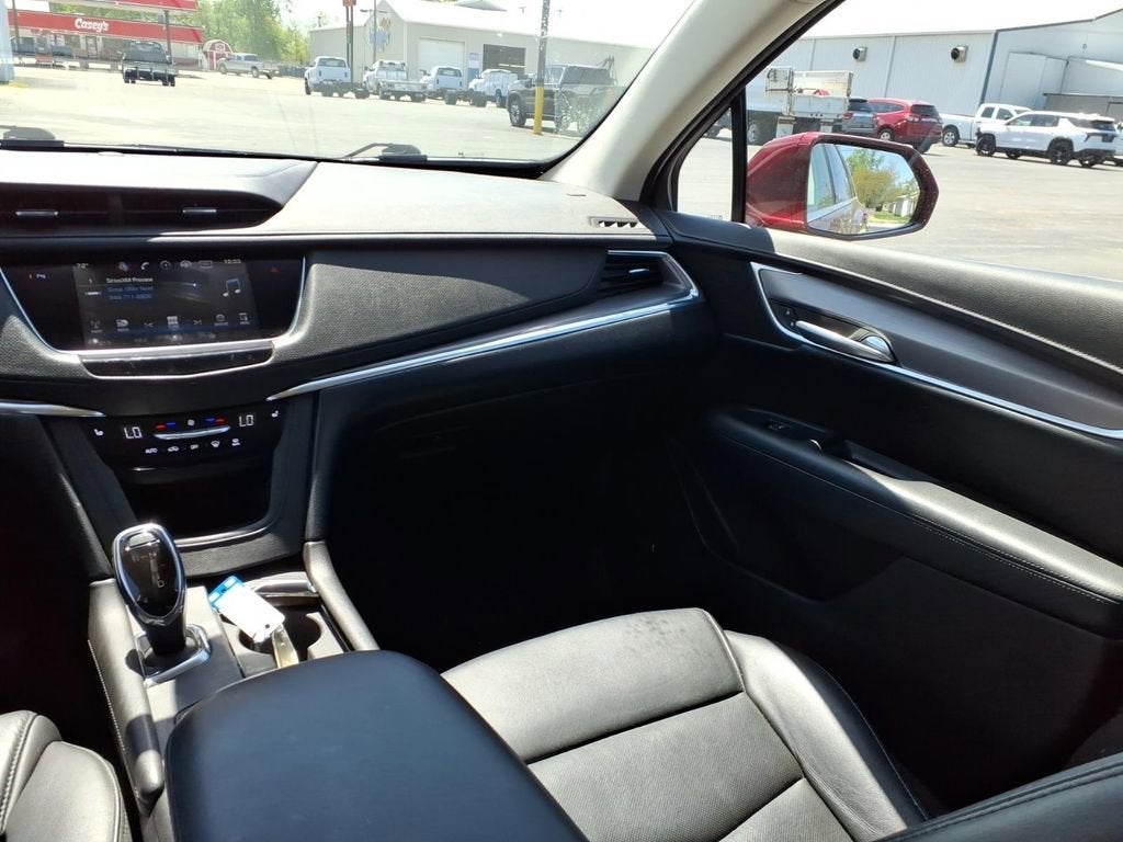 2018 Cadillac XT5 Luxury AWD