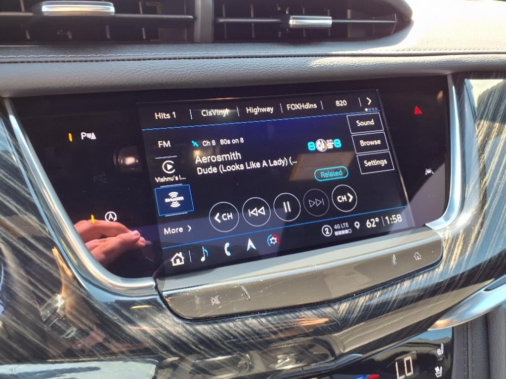 2025 Cadillac XT6 Premium Luxury