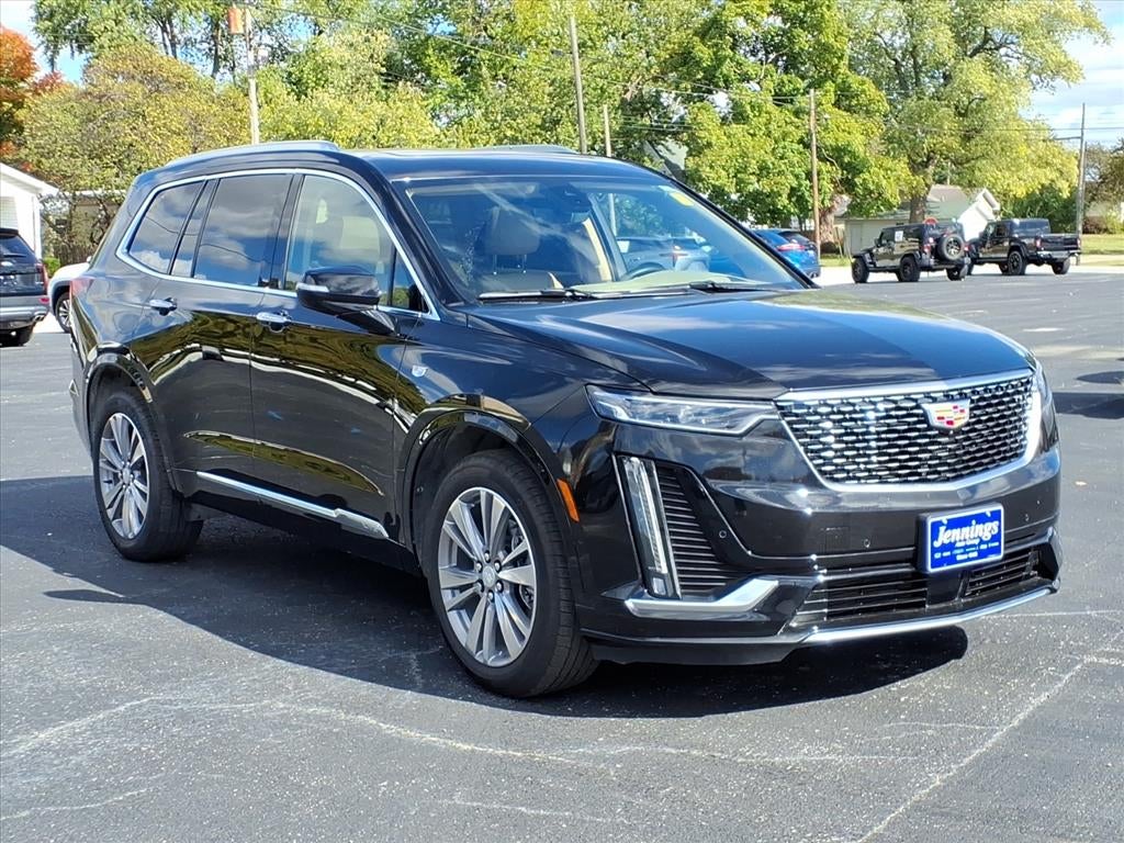 2025 Cadillac XT6 Premium Luxury