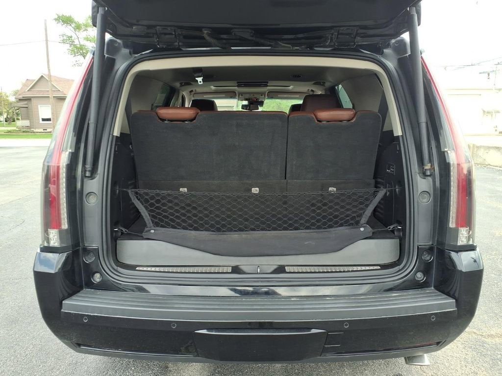 2019 Cadillac Escalade Luxury