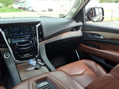 2019 Cadillac Escalade Luxury