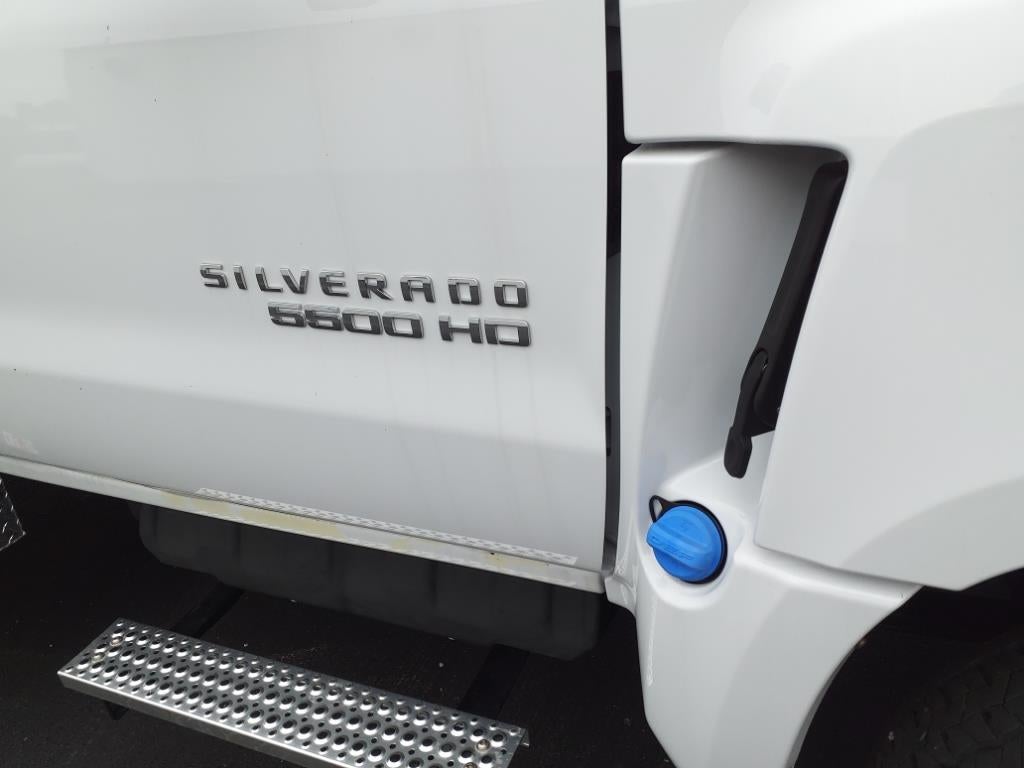 2022 Chevrolet Silverado 5500 HD LT