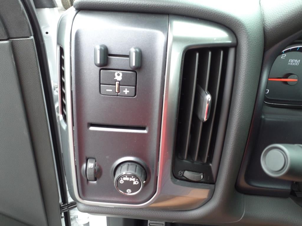 2023 Chevrolet Silverado 5500 HD LT