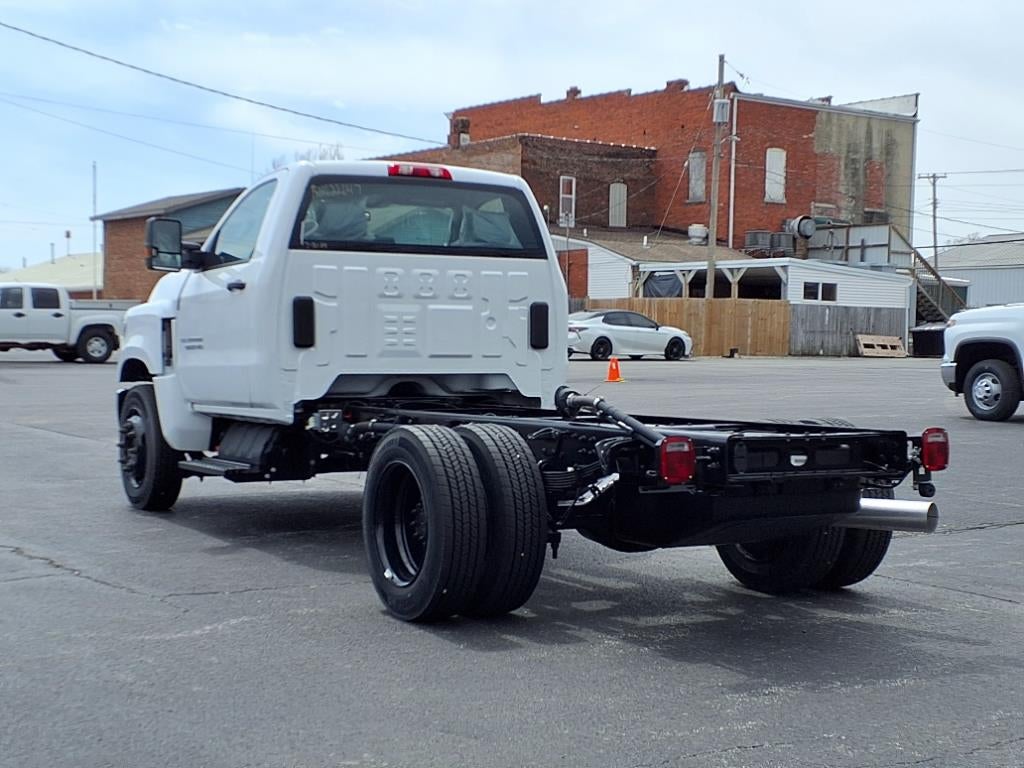 2024 Chevrolet Silverado 5500 HD LT
