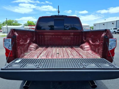 2018 Nissan Titan SV