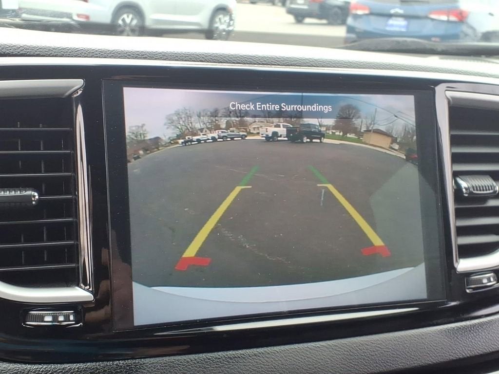 2025 Chrysler Pacifica Select