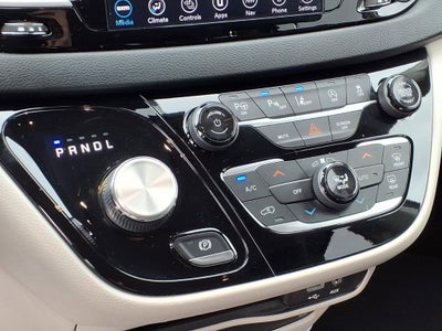 2020 Chrysler Pacifica Touring L Plus